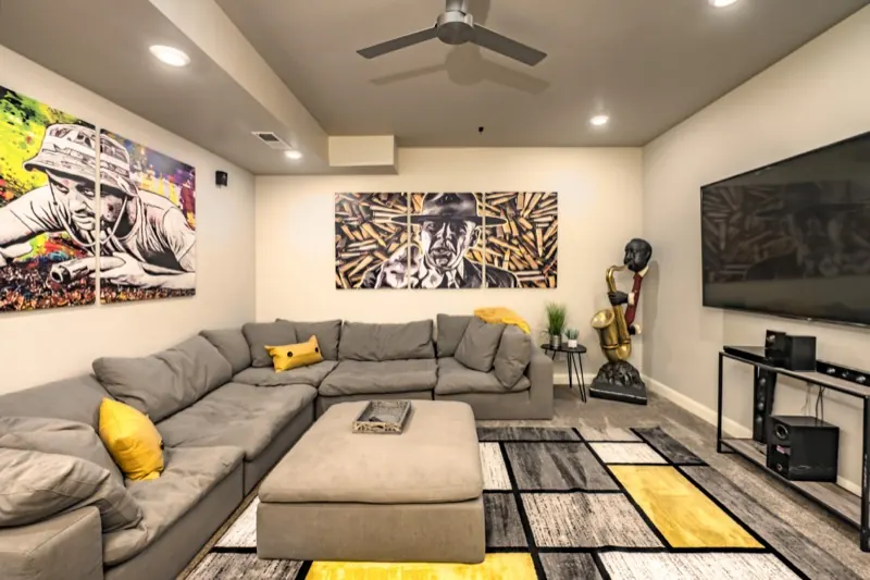 Interior photograph of a southern Utah home number 4