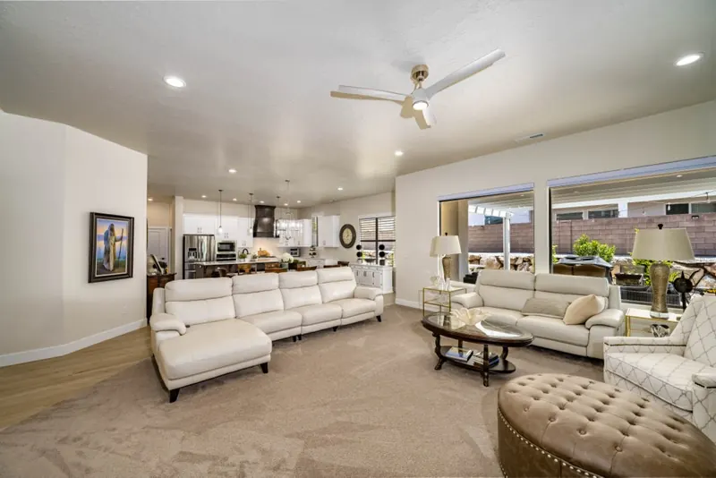 Interior photograph of a southern Utah home number 6